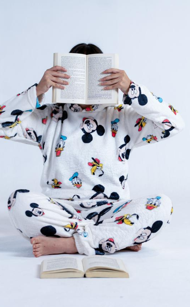 White disney Fur set