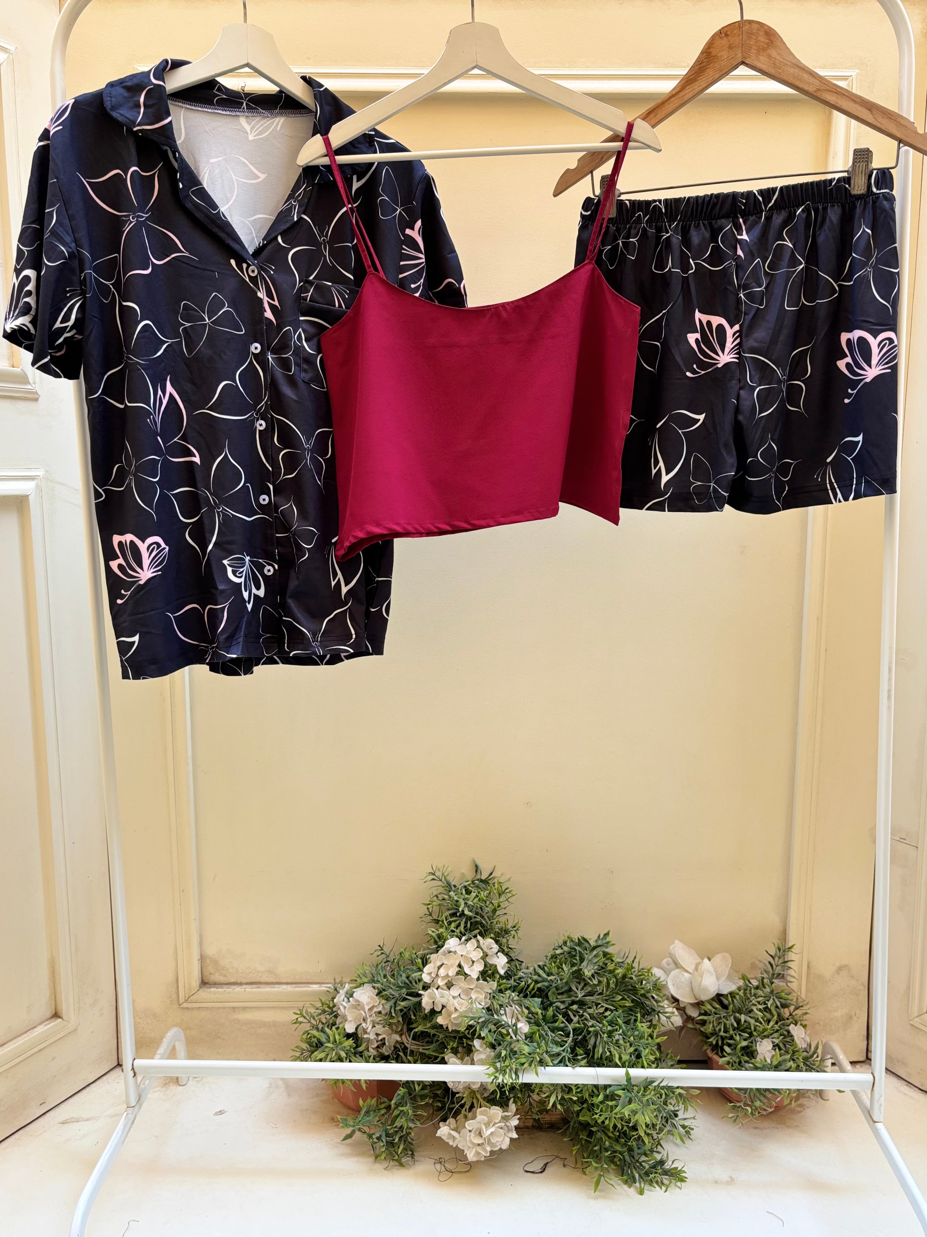 3 pieces set butterfly buttoned set with maroon cut top