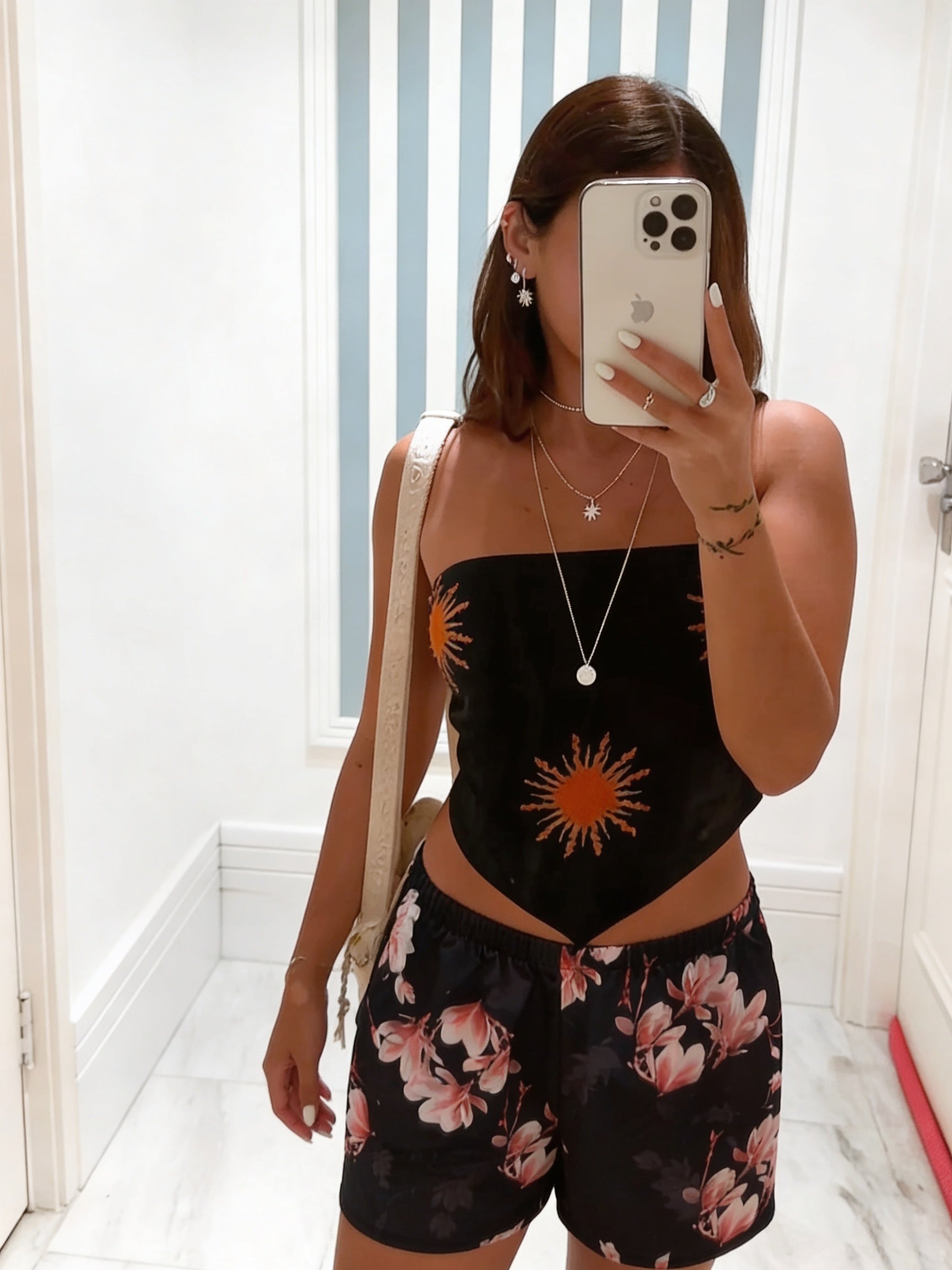 Black Flory Short