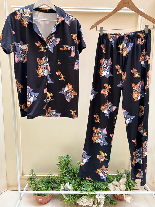Black tom and jerry half sleeves buttoned set