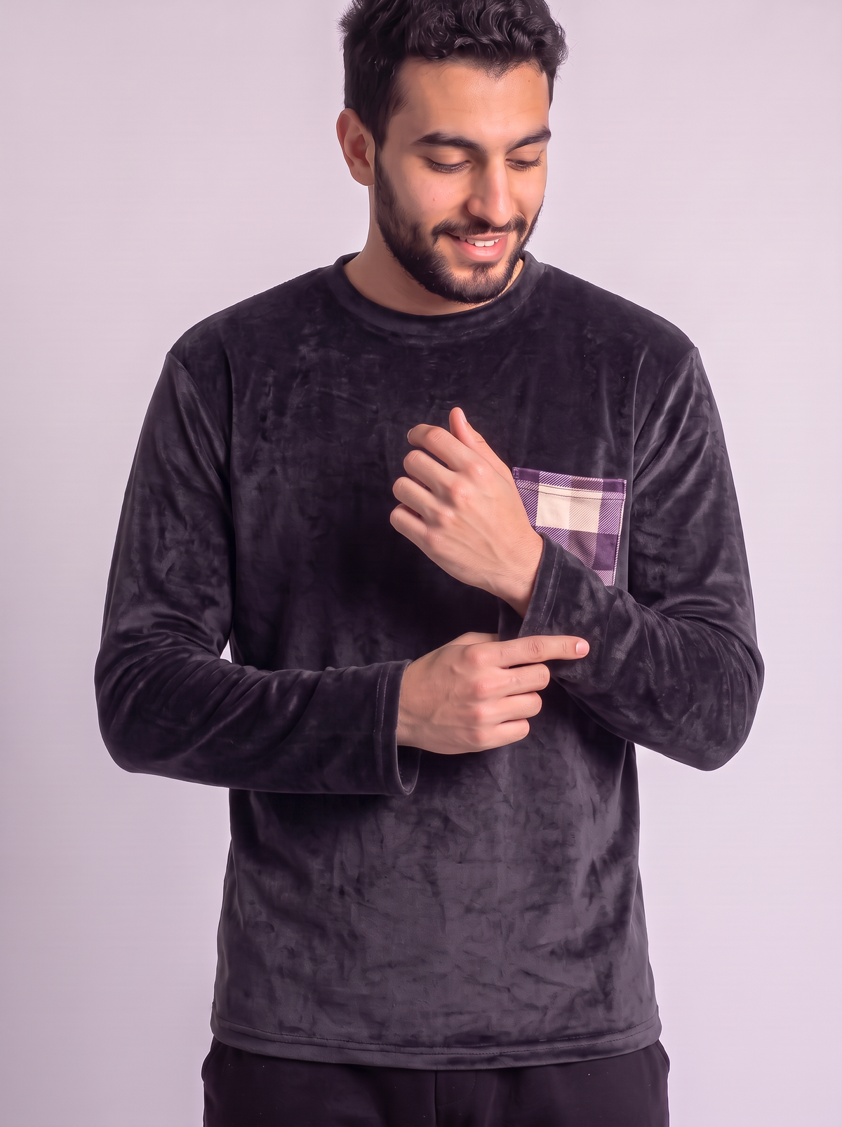 Black velvet pocket top