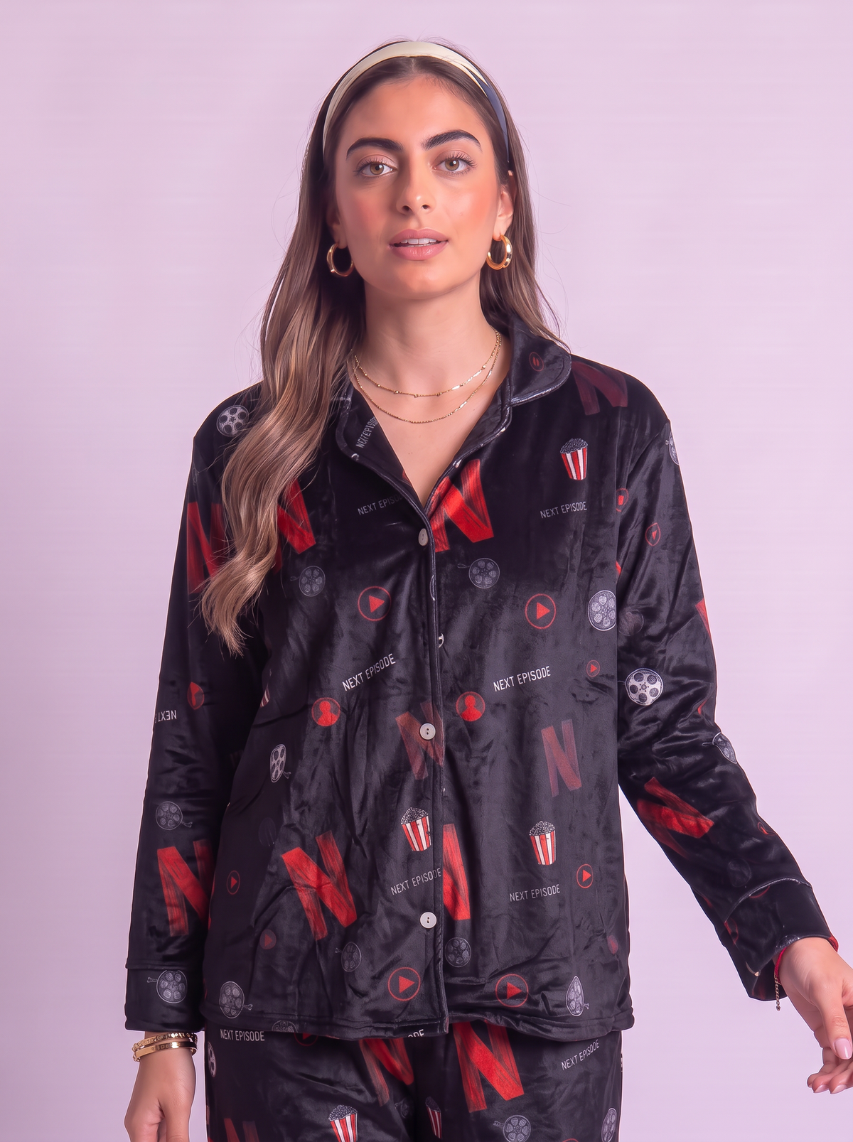New netflix buttoned velvet top only