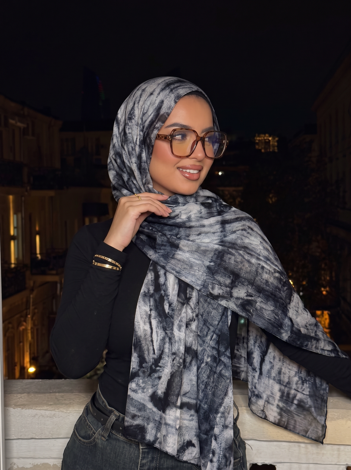 Linen blackish Scarf