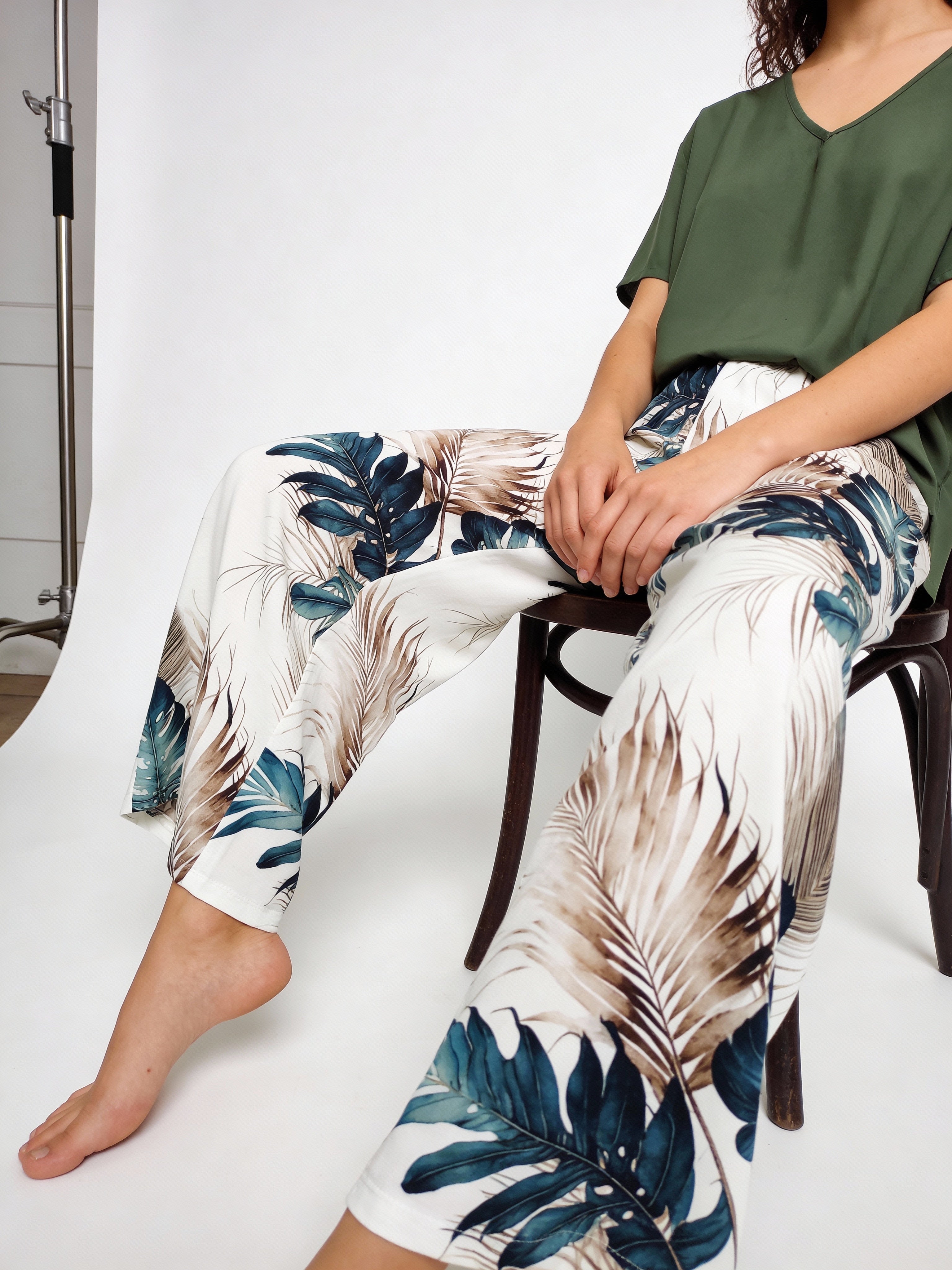 Olive viscose Tshirt with Sand pants