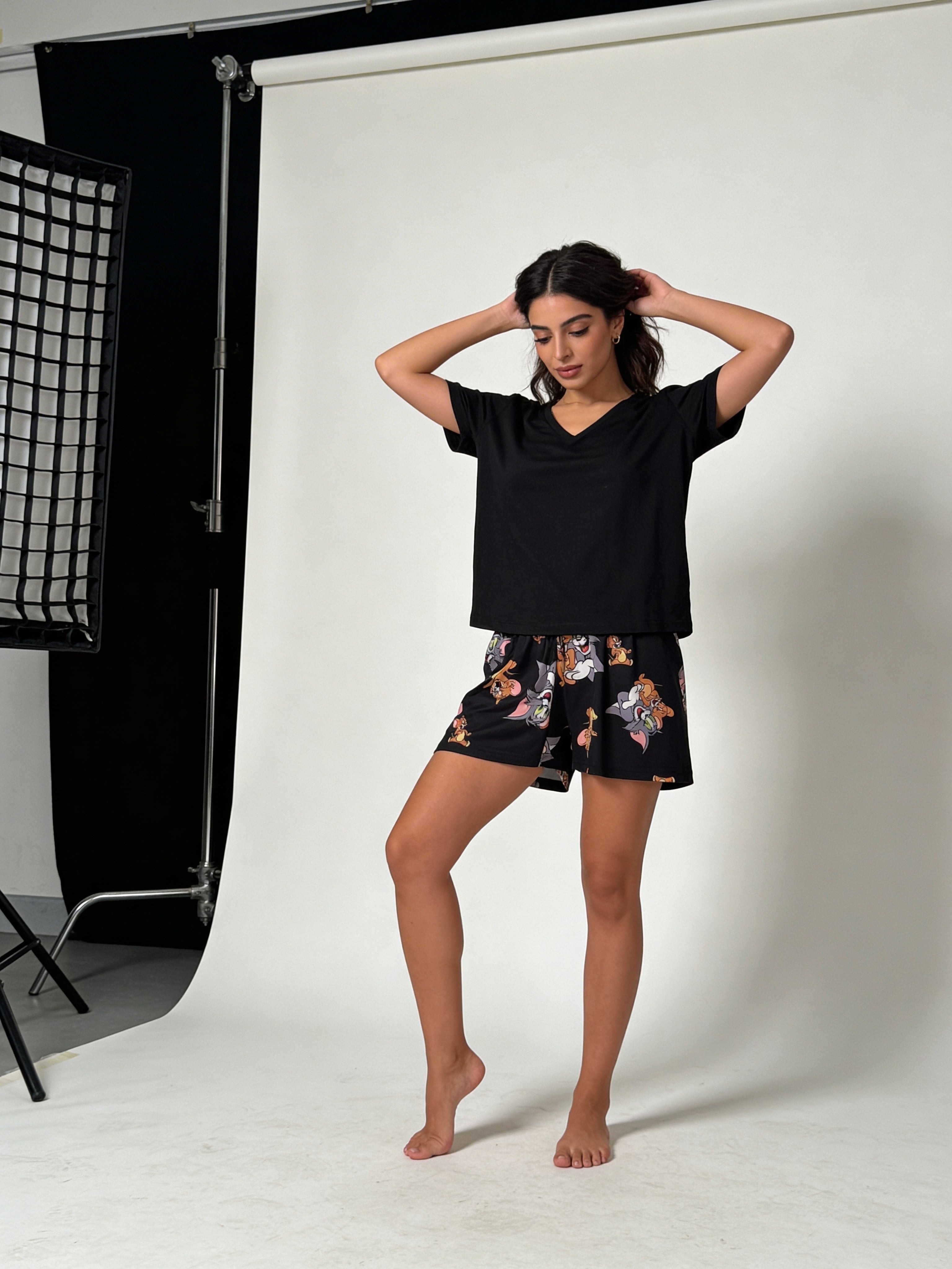 Black Tom and Jerry short with black viscose Tshirt