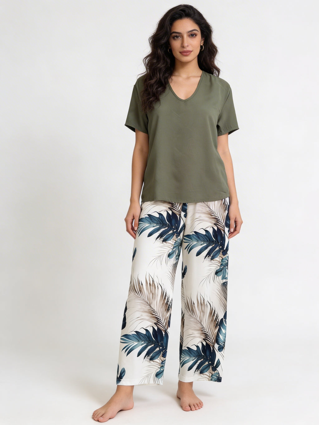 Olive viscose Tshirt with Sand pants
