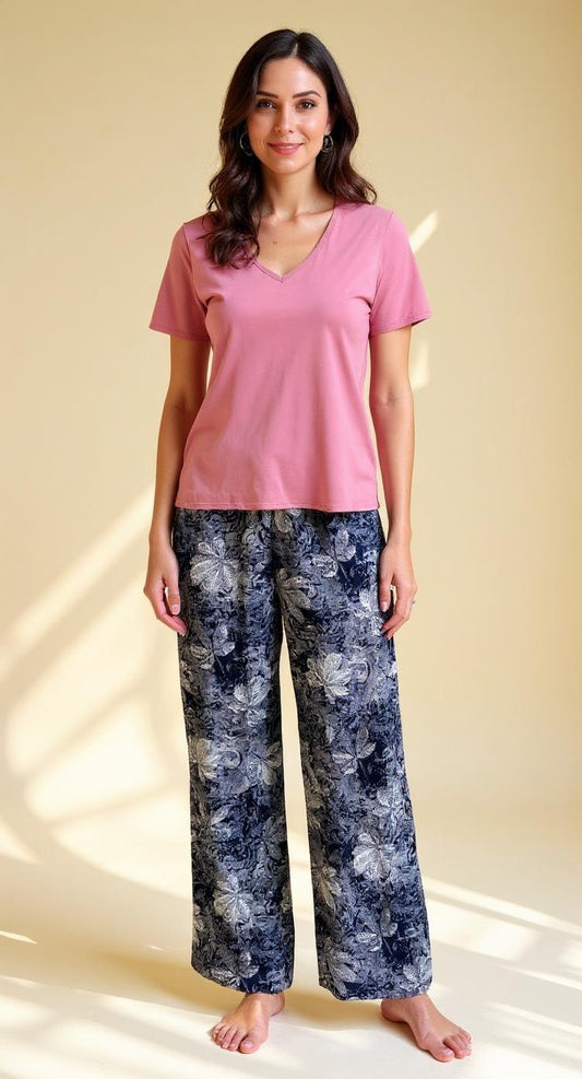 Navy grapes pants with cashmere Tshirt