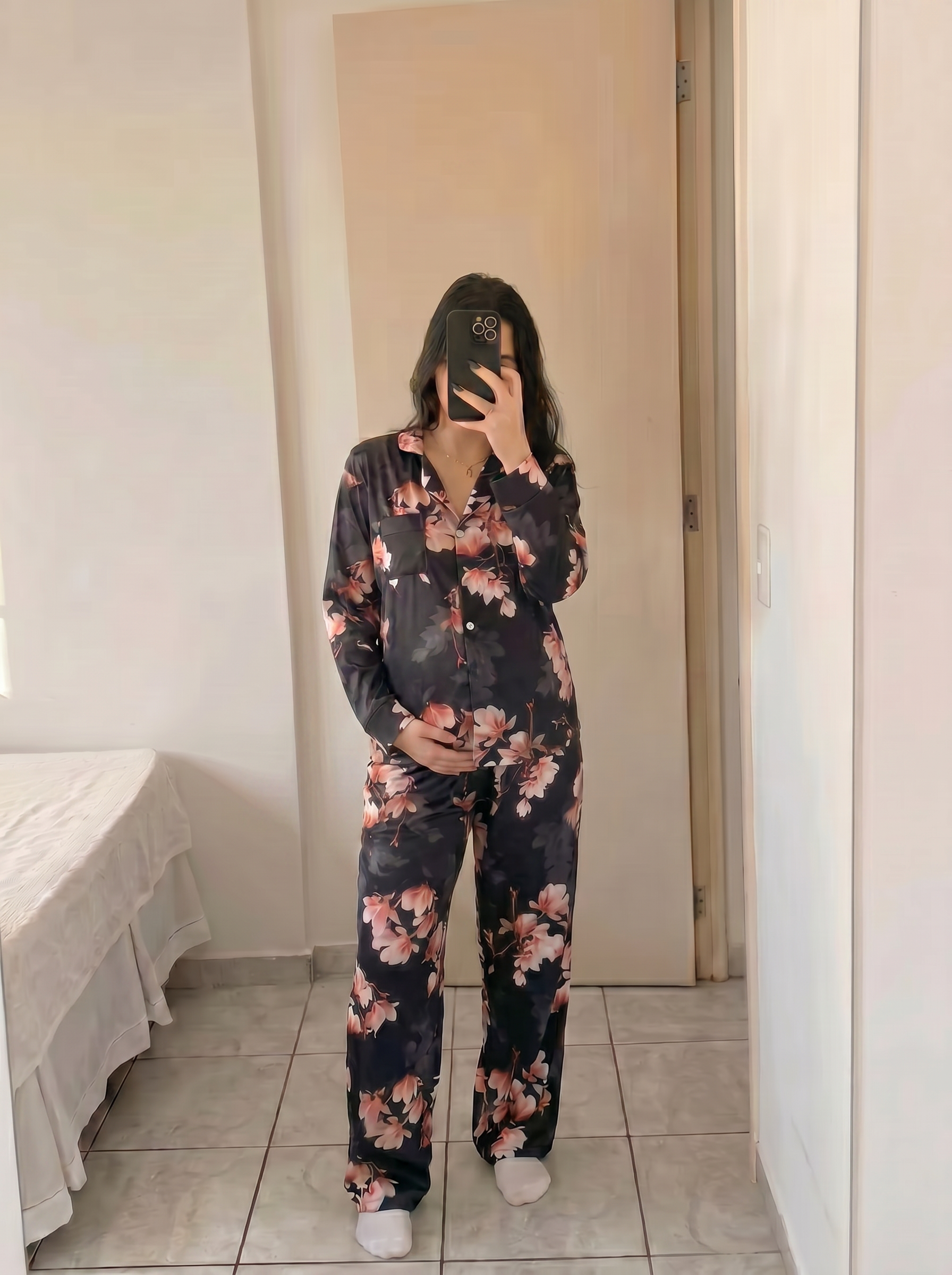 Black b kom buttoned set