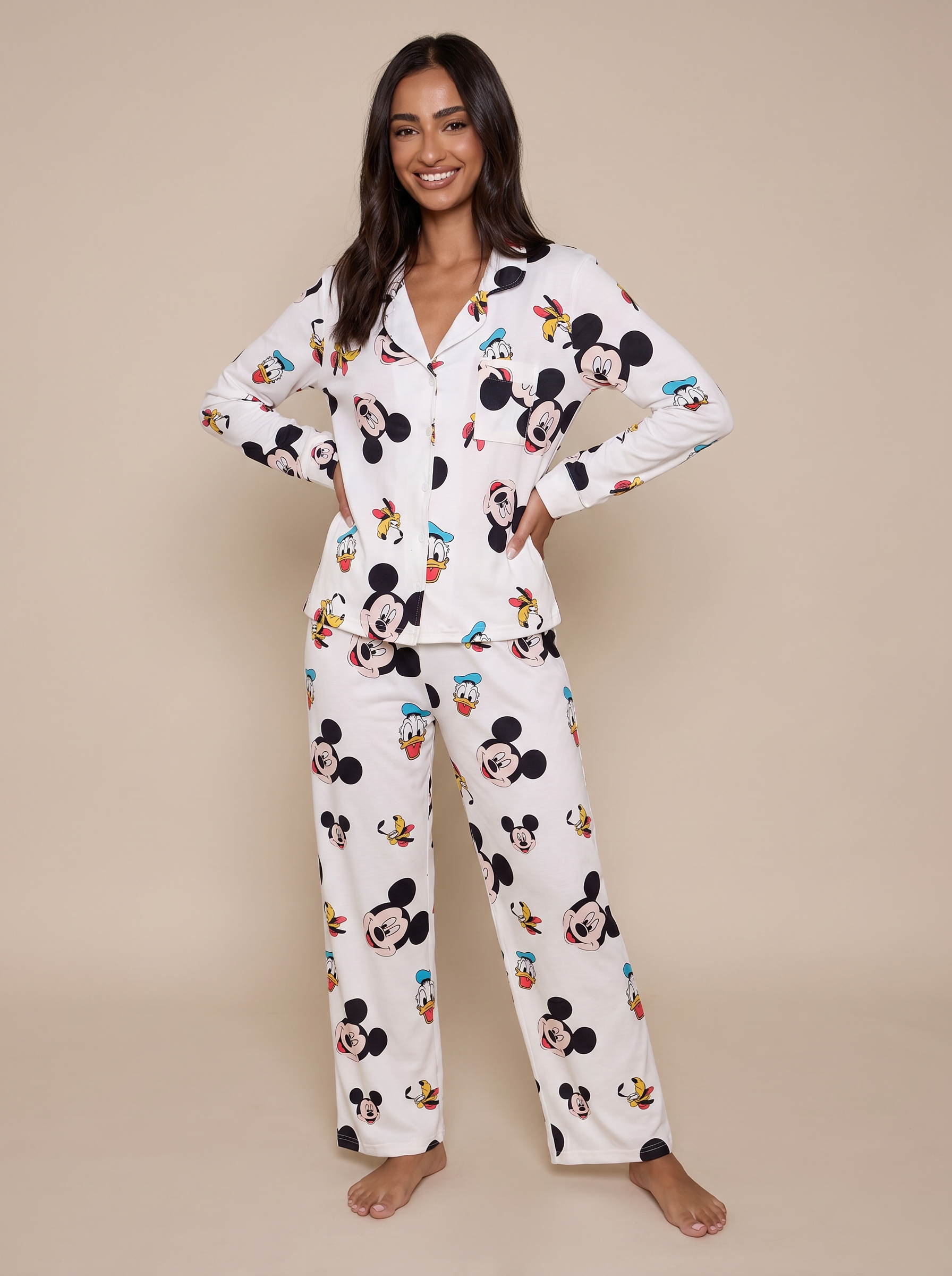 White disney full sleeves buttoned set