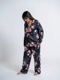 Black B kom buttoned Set