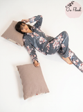 Grey flowers buttoned set
