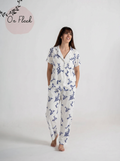 White blue half sleeves buttoned set