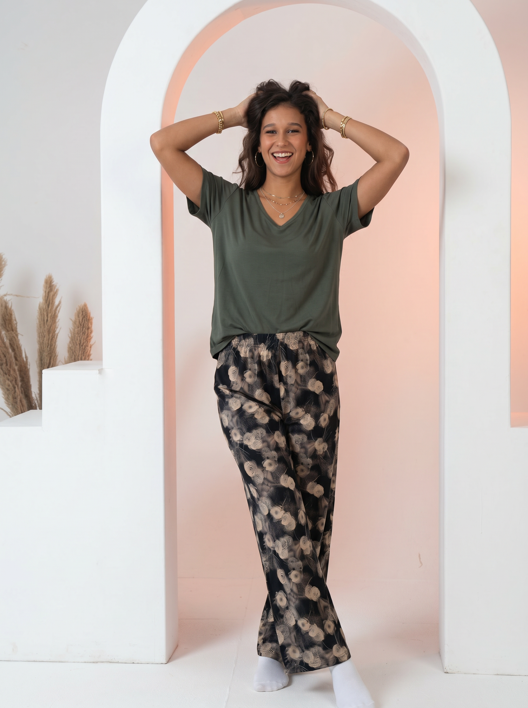 Leaves viscose pants with olive viscose Tshirt