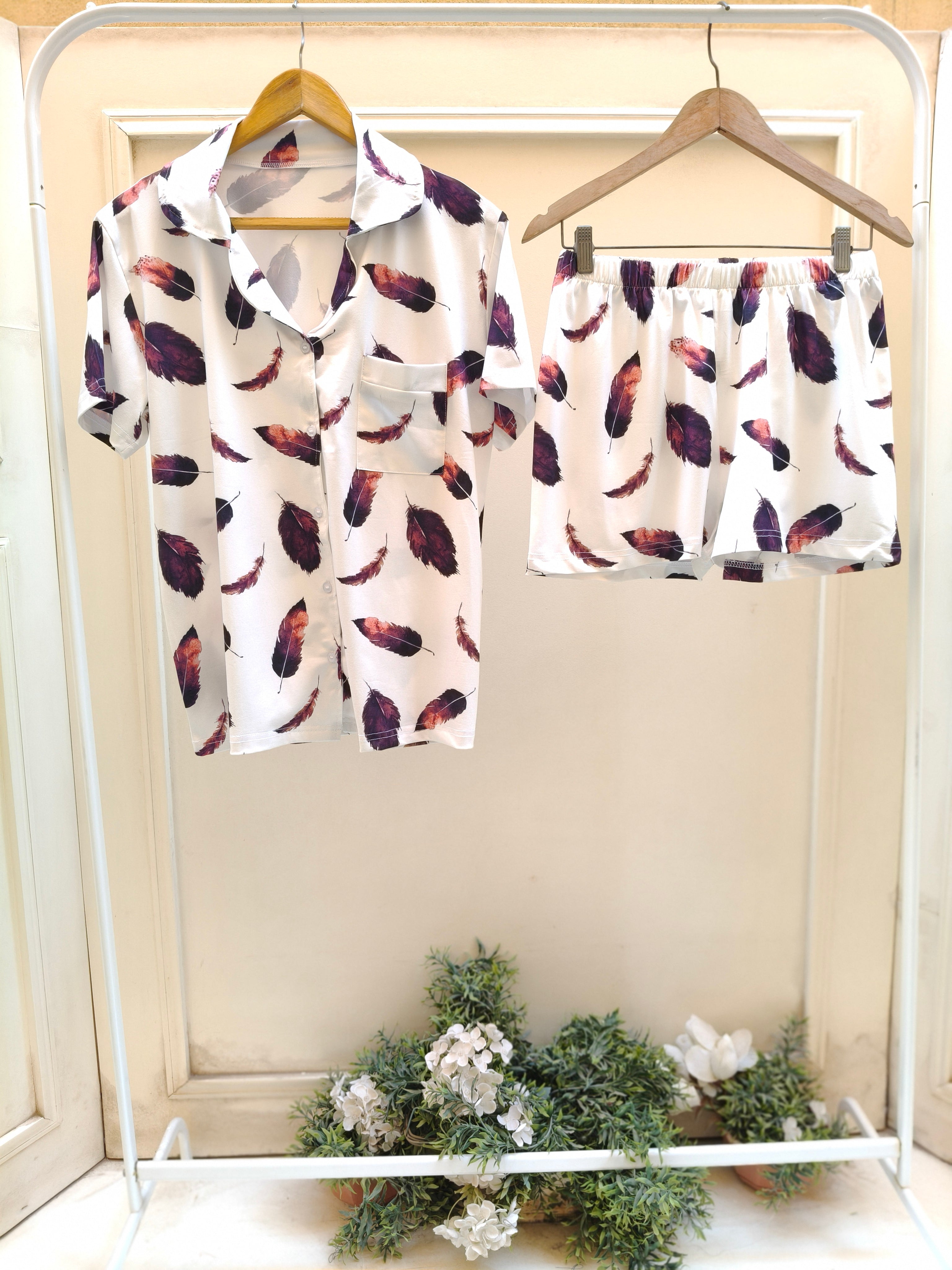 Purple leaves buttoned set