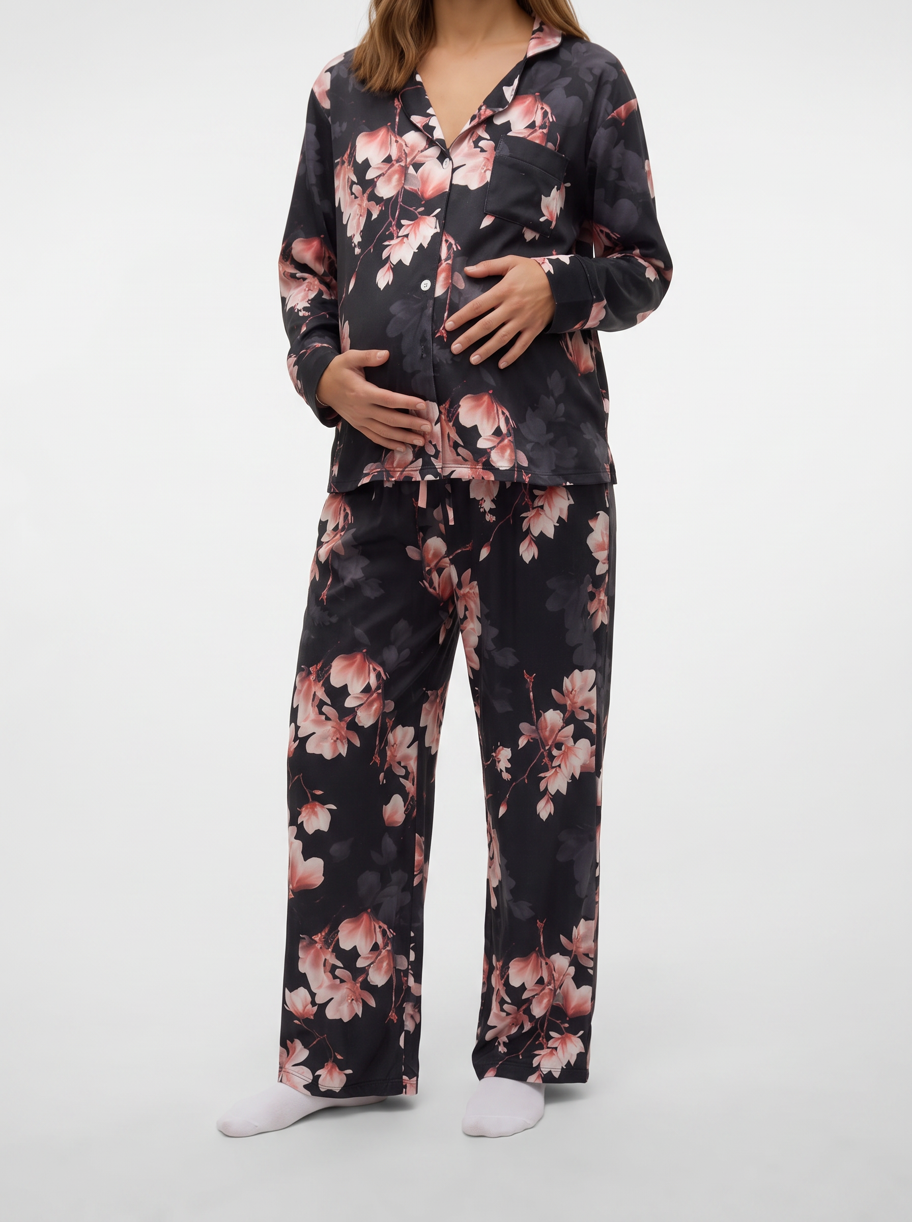 Black b kom buttoned set