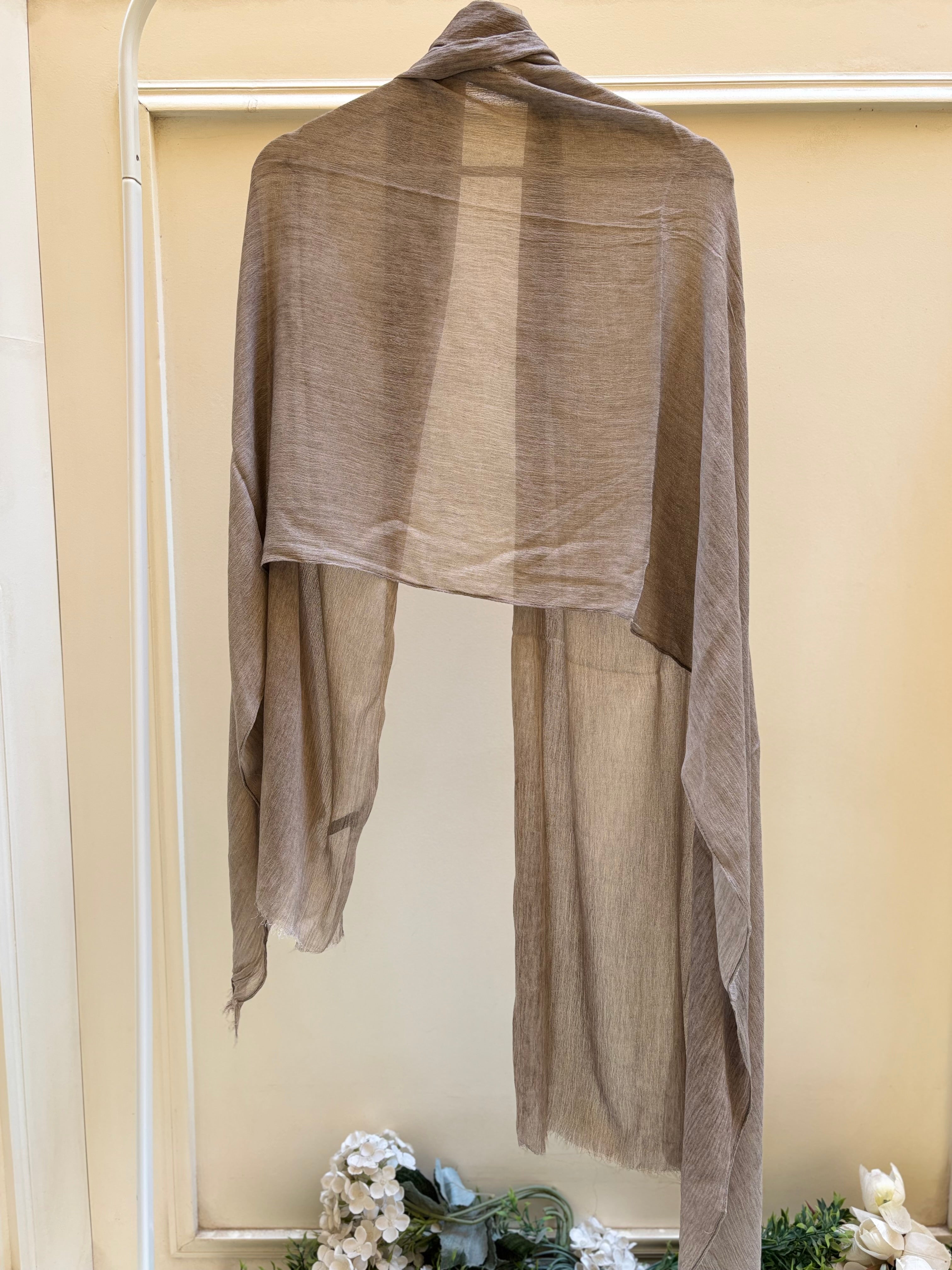 Crinckled linen Woody Scarf