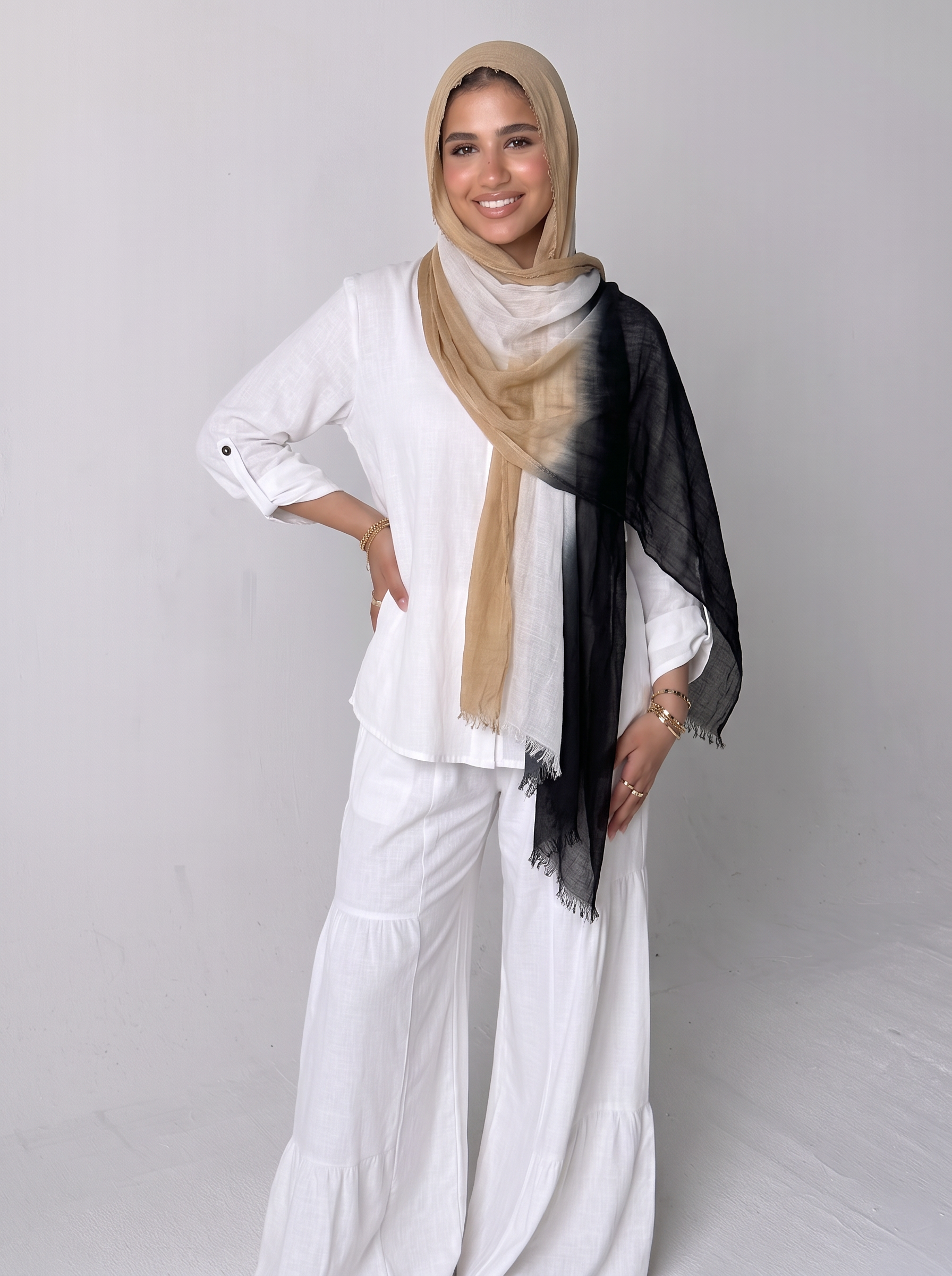 Ombre linen camel white black scarf