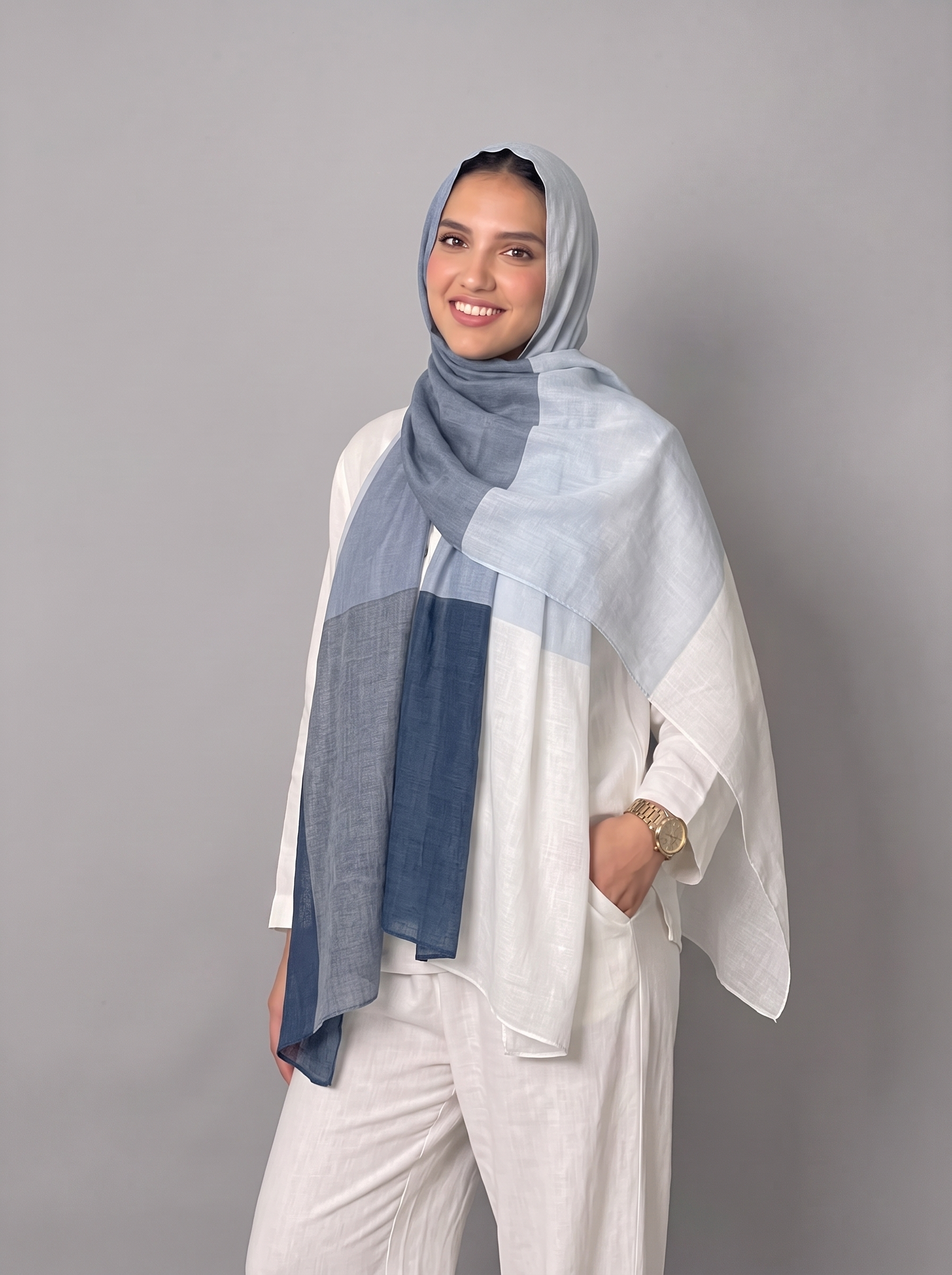 Ombre linen half blue half baby blue scarf