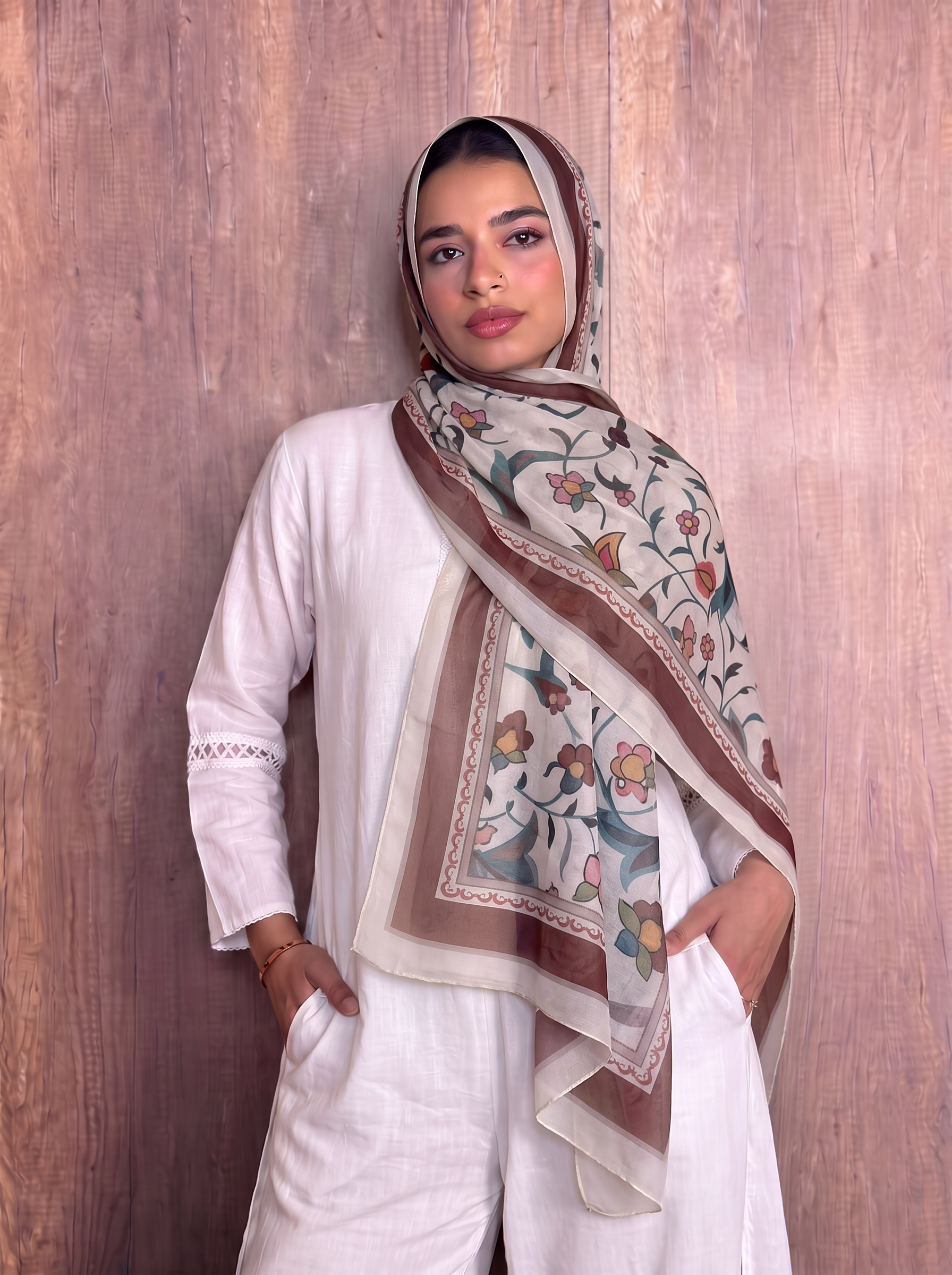 Chiffon leafs scarf